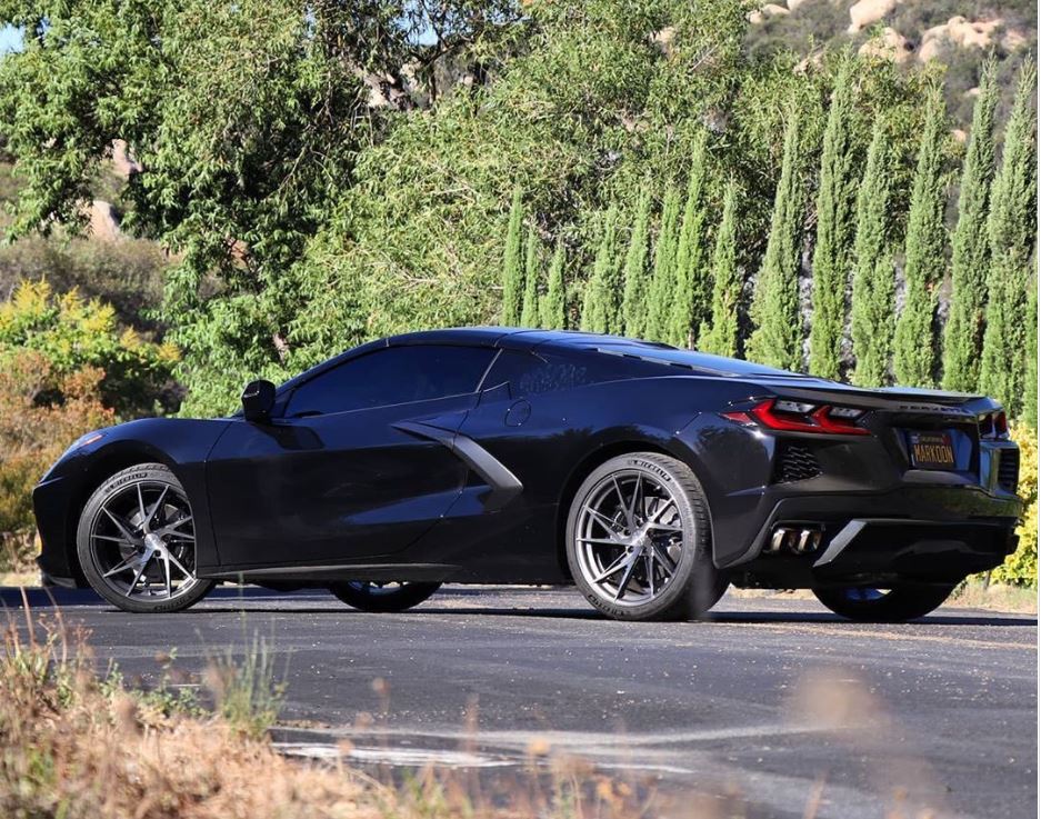 IN STOCK Vertini 1.9 19/20" Brushed Gunmetal C8 Corvette 2020+